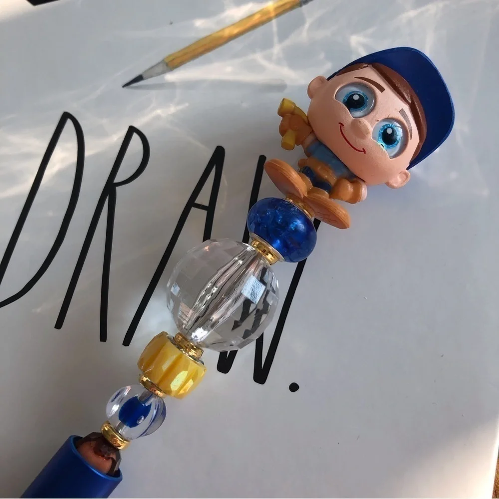 Disney Doorables: Wreak it Ralph: Fix-it Felix handmade beaded pen